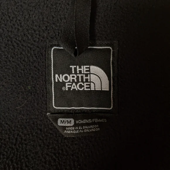 Women's North Face Jacket - Picture 4 of 6